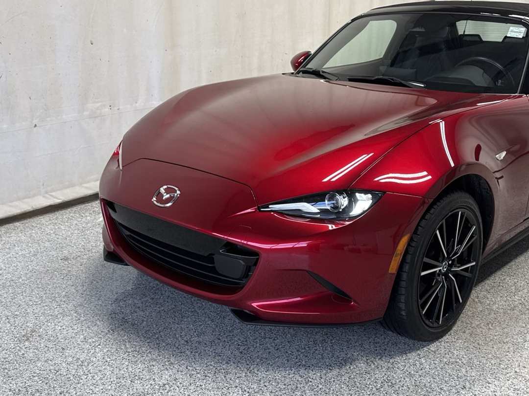 2024 MAZDA Mx-5 GT - Image 3