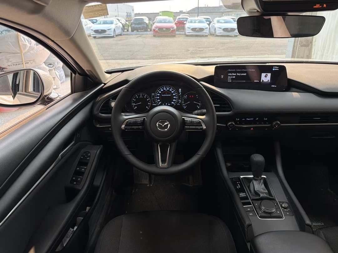 2025 MAZDA Mazda3 GS - Image 3