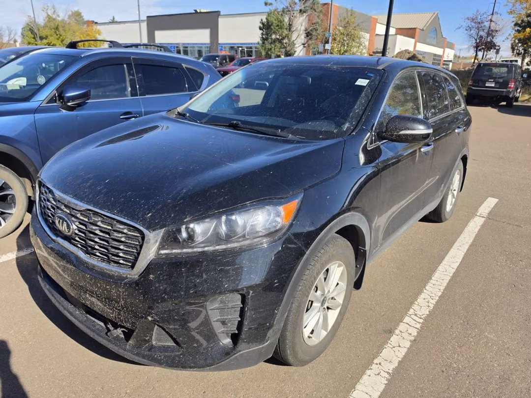 2020 Kia Sorento LX - Image 2