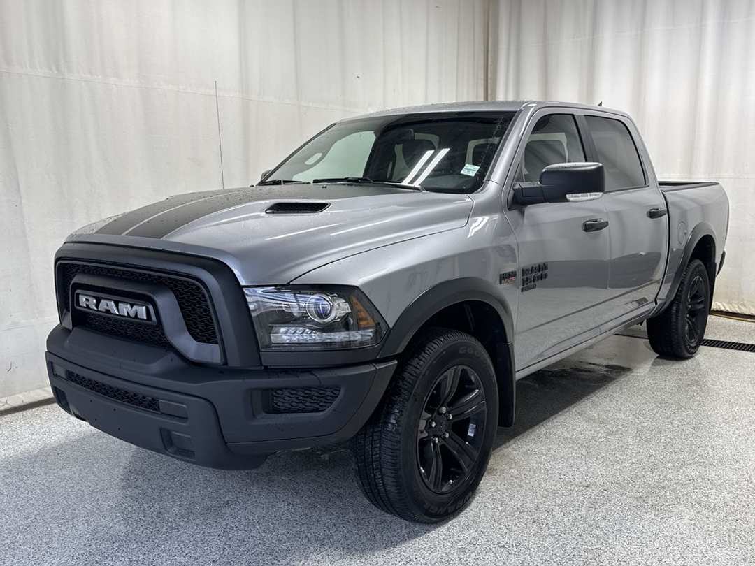 2024 Ram 1500 Classic Warlock - Image 2
