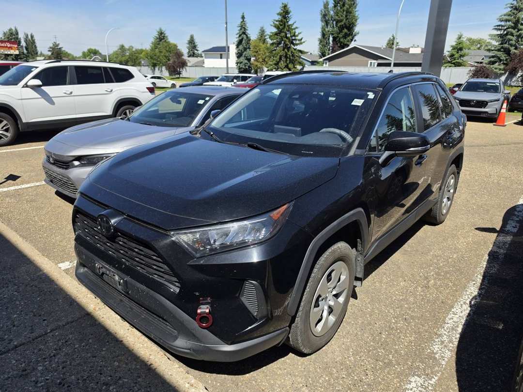 2021 Toyota Rav4 LE - Image 2