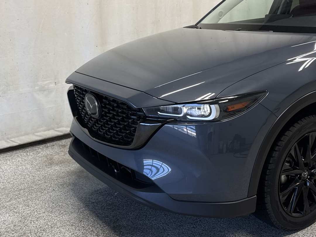 2022 MAZDA CX-5 Kuro Edition - Image 3