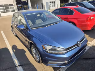 2018 Volkswagen Golf TRENDLINE