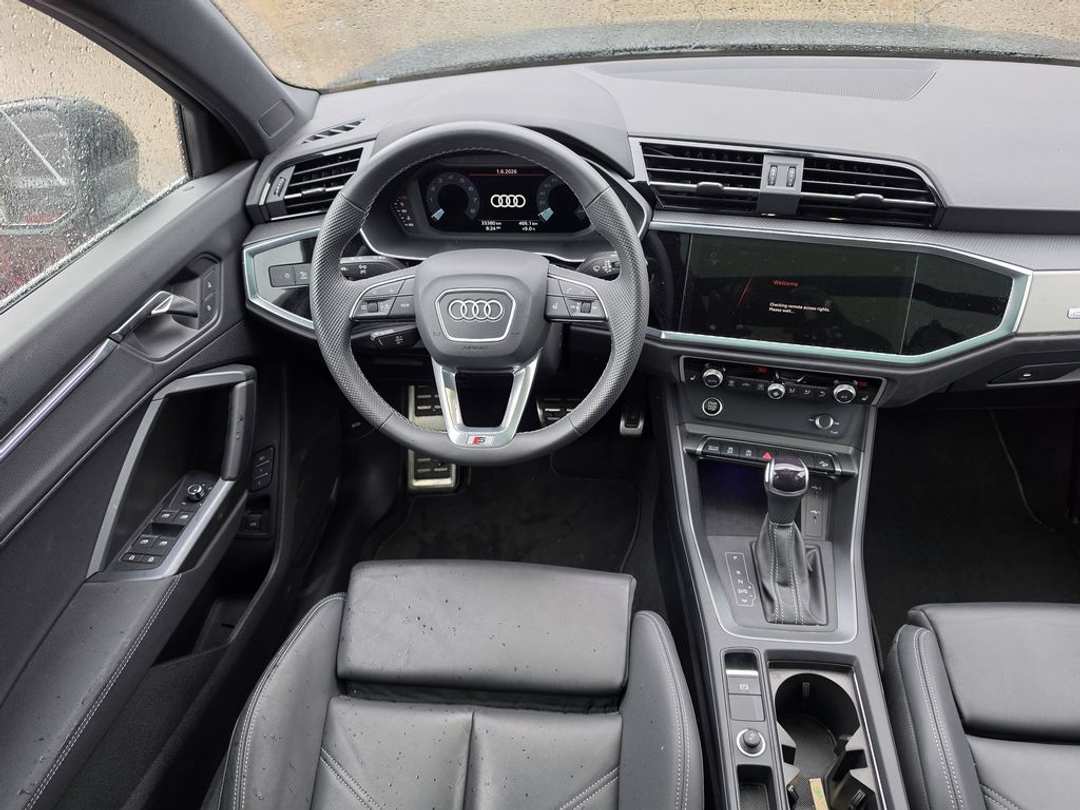 2025 Audi Q3 Progressiv - Image 3