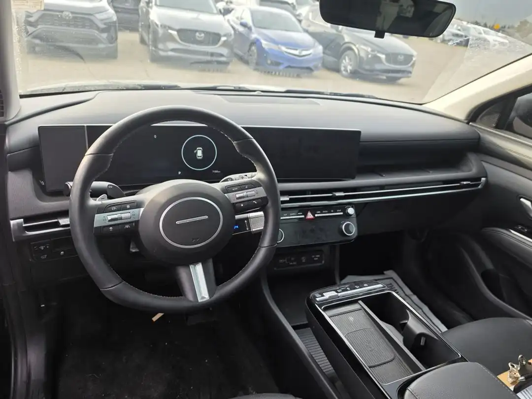 2025 Hyundai Tucson PREFERRED - Image 3