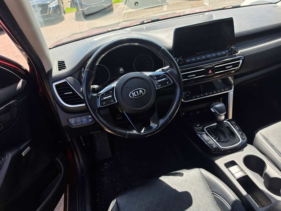 2021 Kia Seltos SX - Image 3