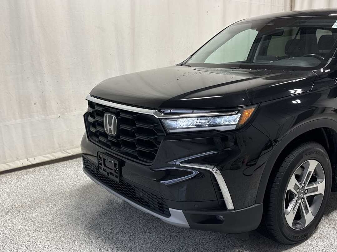 2023 Honda Pilot EXL - Image 3