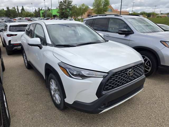 2023 Toyota Corolla Cross LE