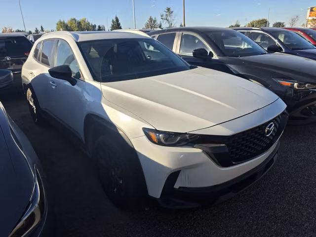 2024 MAZDA Cx-50 GSL