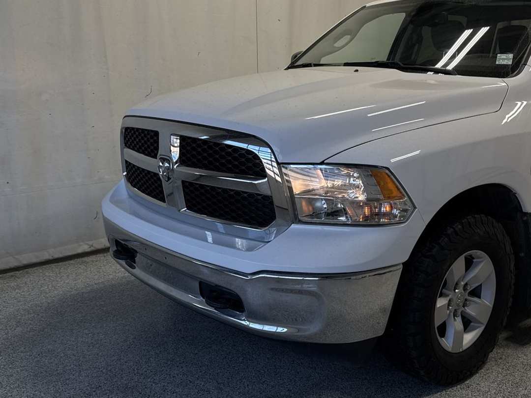 2022 Ram 1500 Classic SLT - Image 3