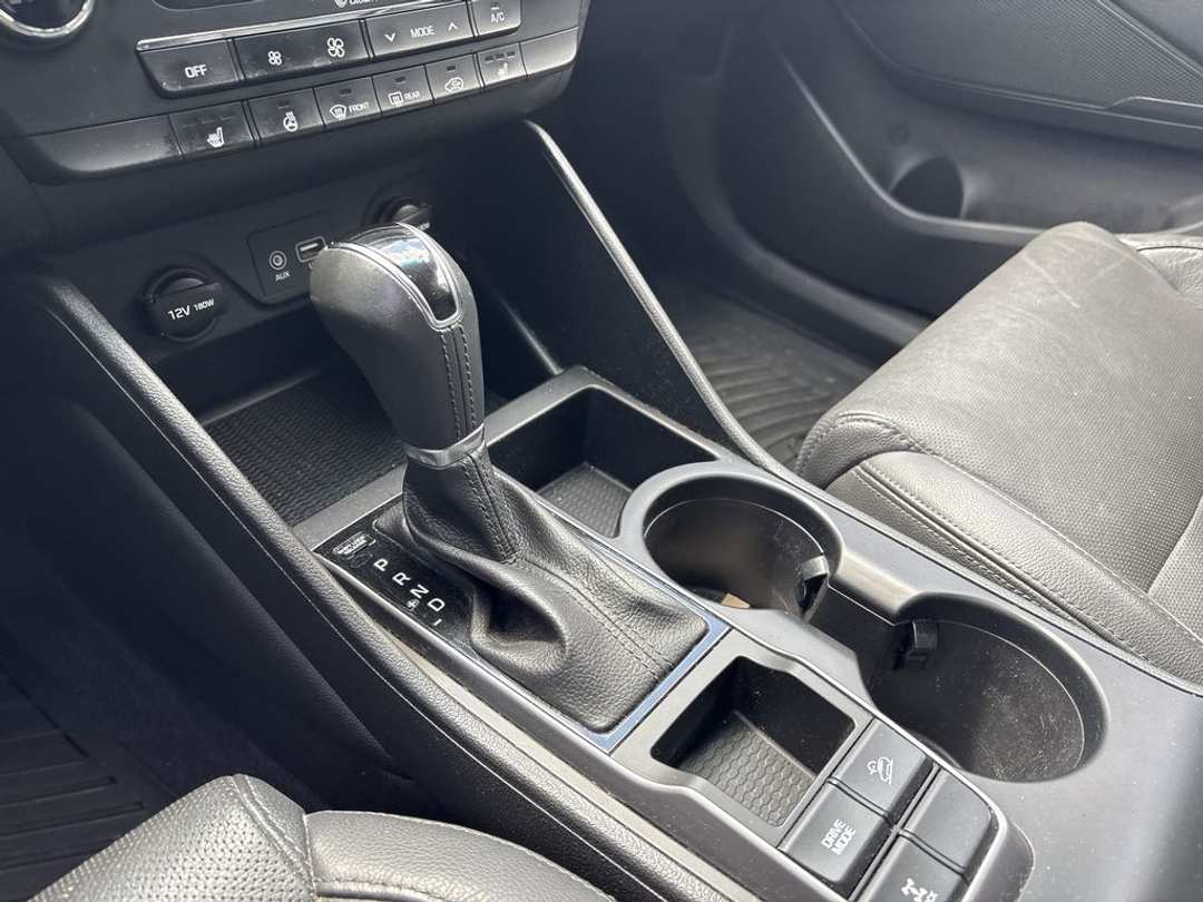 2018 Hyundai Tucson SE - Image 3