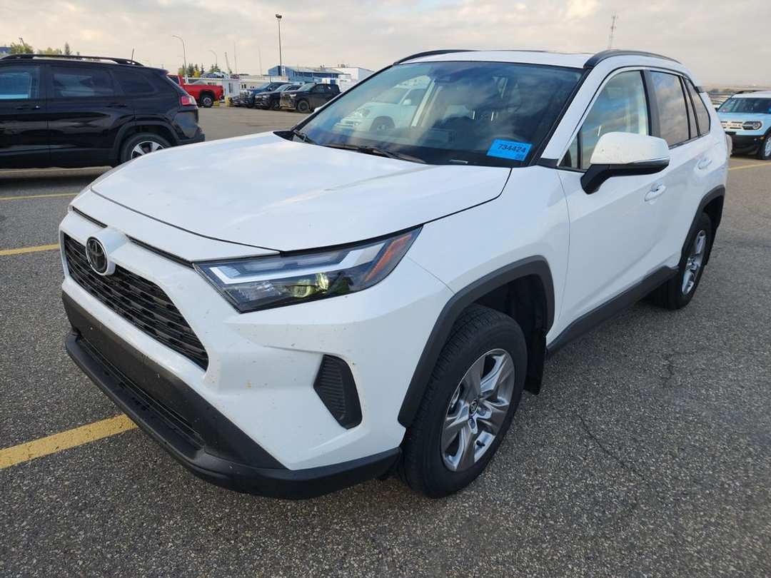 2025 Toyota Rav4 XLE - Image 2