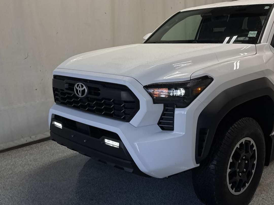 2024 Toyota Tacoma TRDOff Road - Image 3