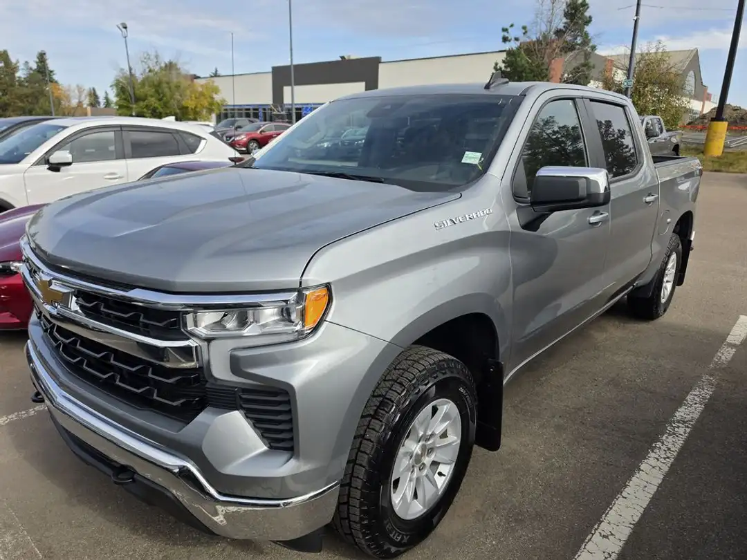 2025 CHEVY 1500 Silverado LT - Image 2