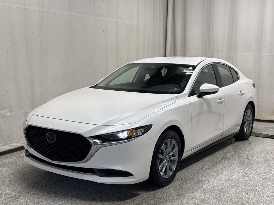 2023 MAZDA Mazda3 GSL - Image 2