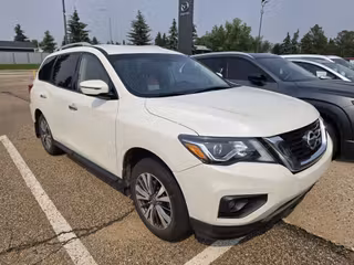2019 Nissan Pathfinder SV