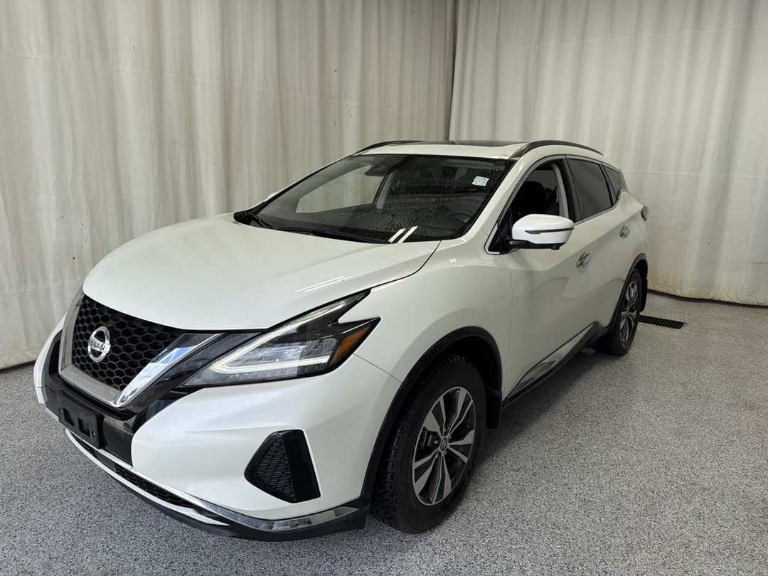 2021 Nissan Murano SV - Image 2