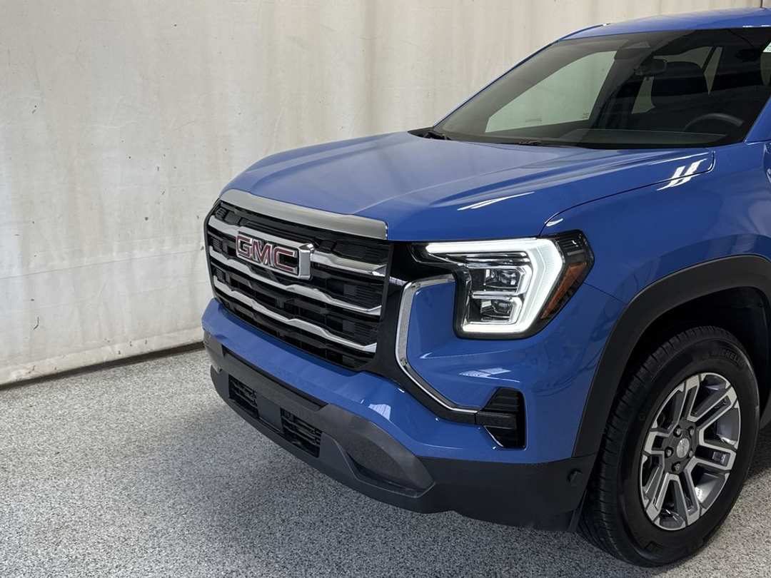 2025 GMC Terrain ELEVATION - Image 3