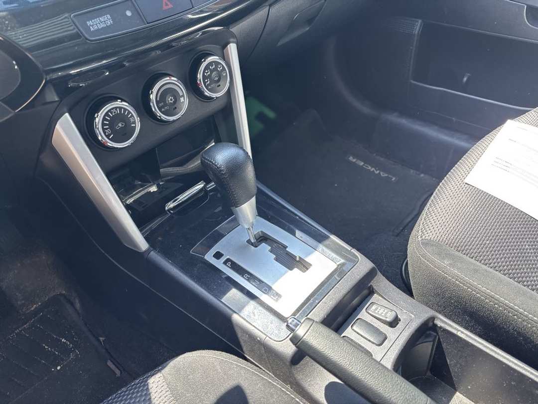 2016 Mitsubishi Lancer - Image 3