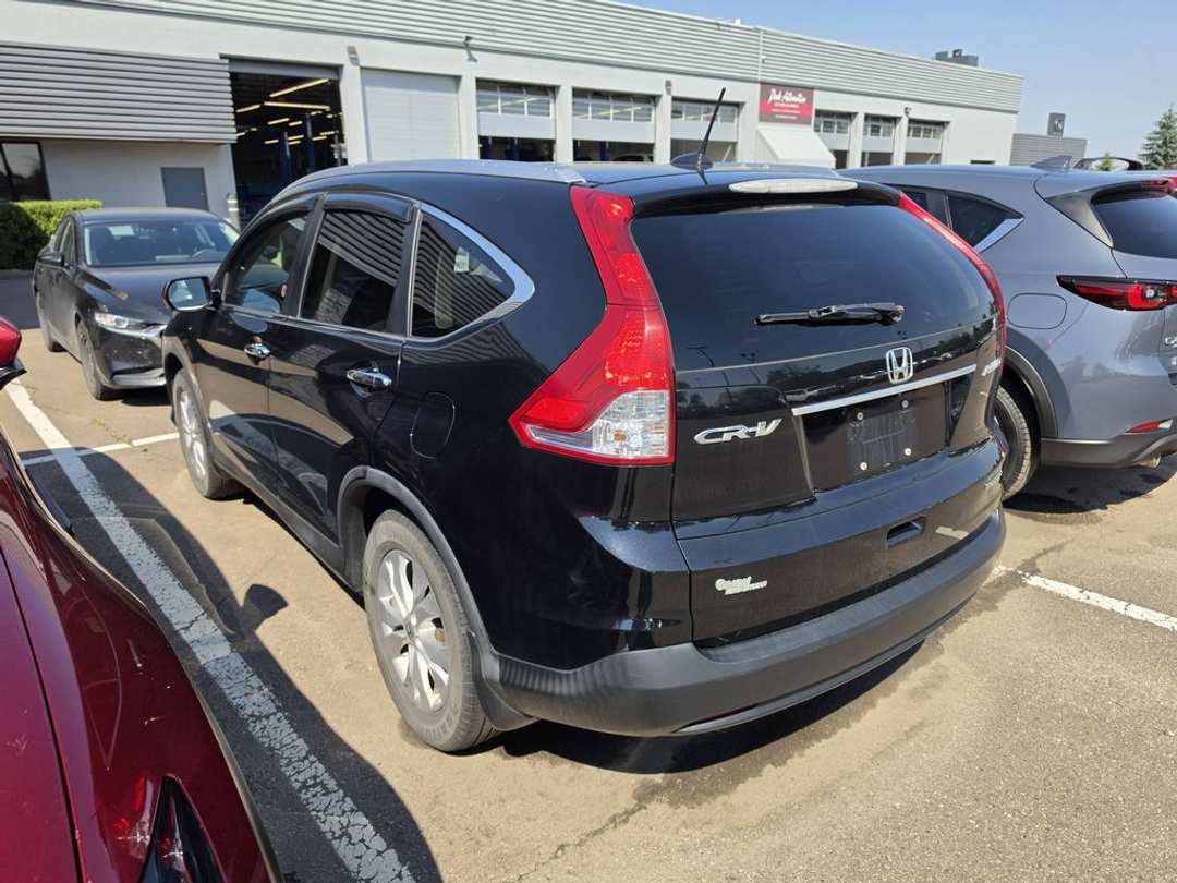 2012 Honda CR-V Touring - Image 2