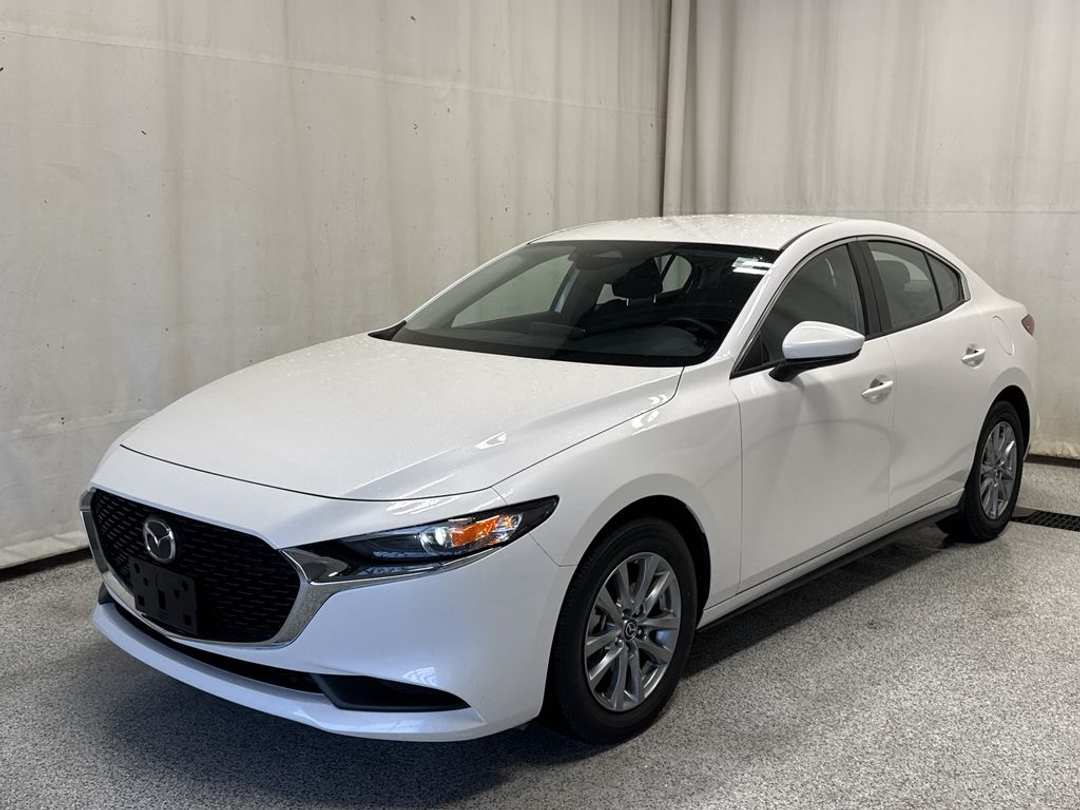 2025 MAZDA Mazda3 GS - Image 2
