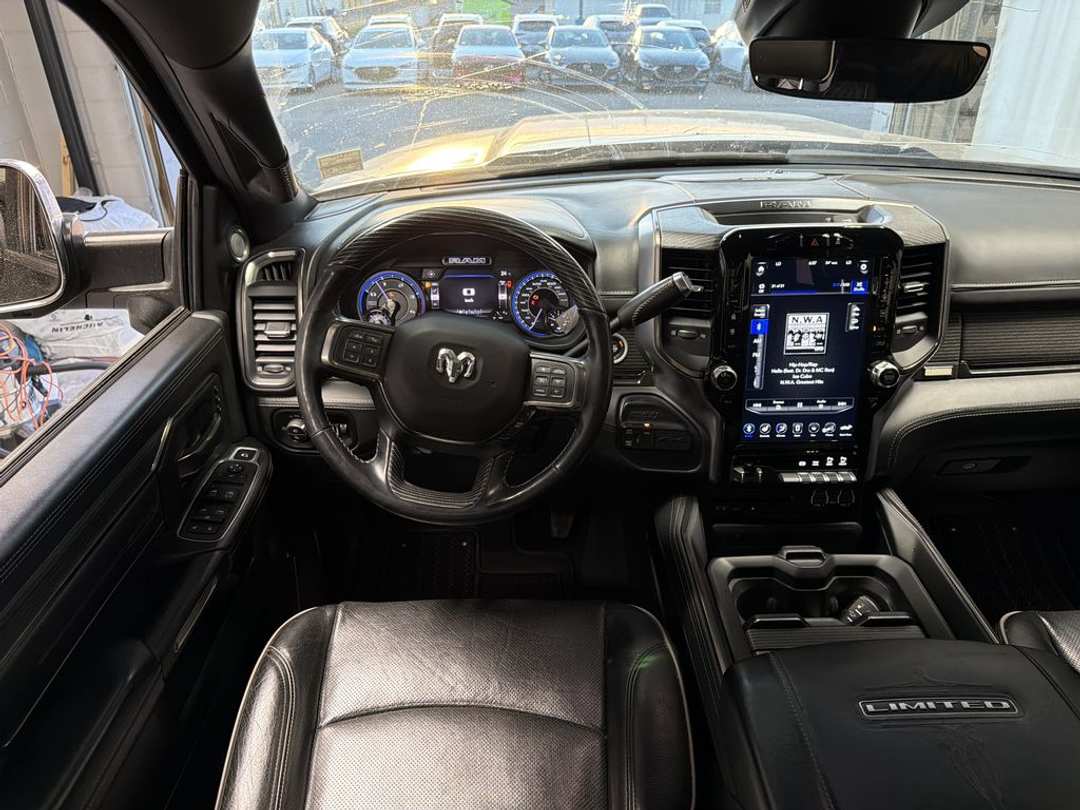 2019 Ram 3500 LIMITED - Image 3