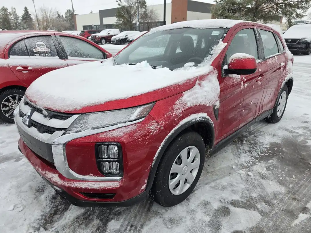 2026 Mitsubishi Rvr ES - Image 2