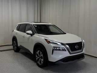 2023 Nissan Rogue SV Moonroof