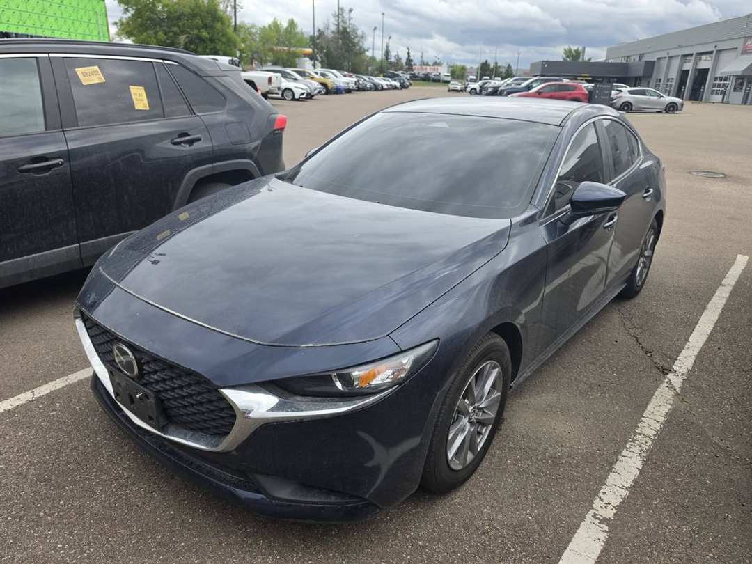 2025 MAZDA Mazda3 GX - Image 2