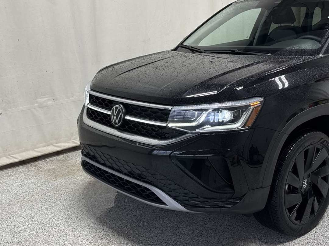 2024 Volkswagen Taos Highline - Image 3