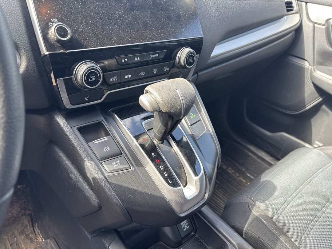2017 Honda CR-V LX - Image 3