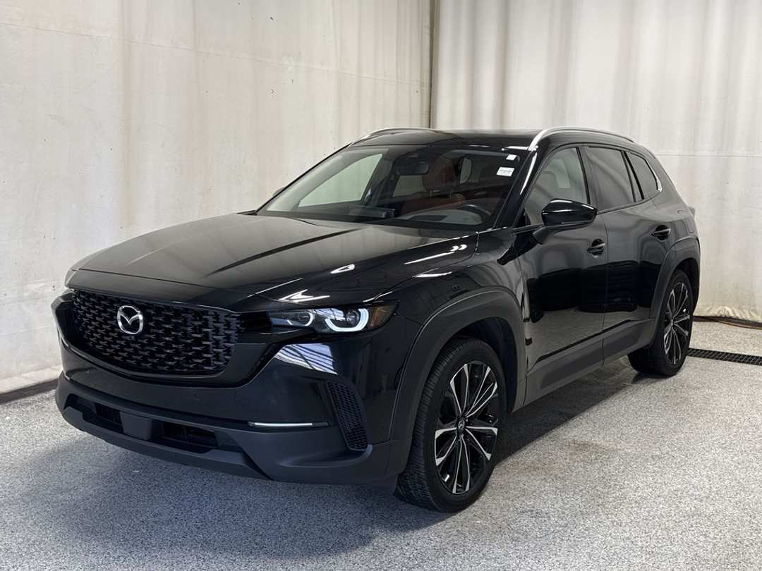 2024 MAZDA Cx-50 GT - Image 2