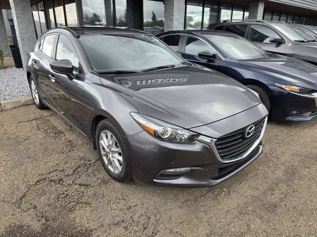 2017 MAZDA Mazda3 GS