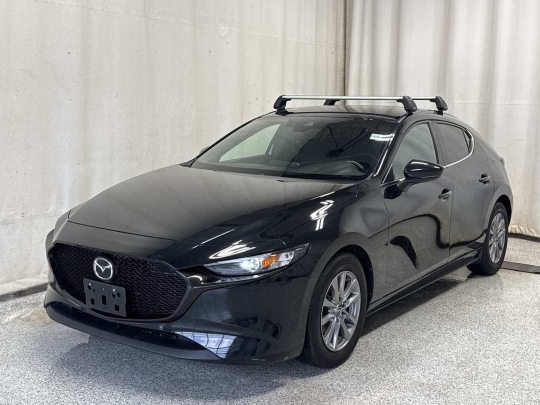2021 MAZDA Mazda3 Sport GS - Image 2