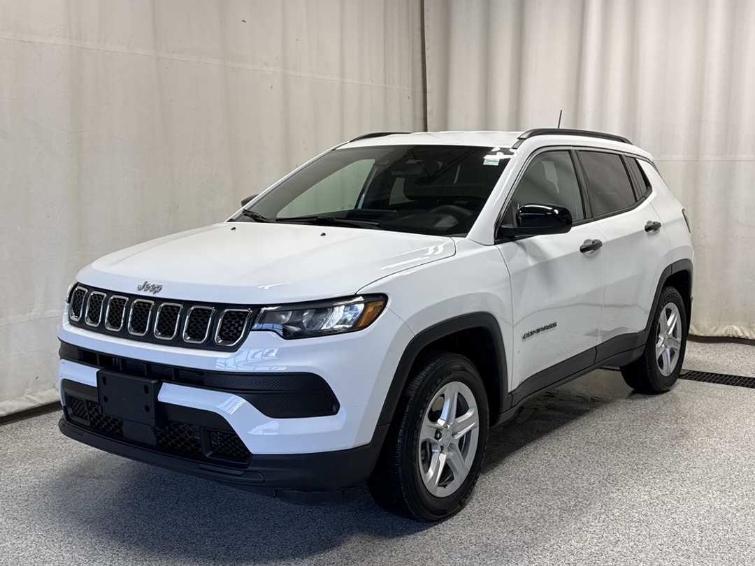 2024 Jeep Compass Sport - Image 2