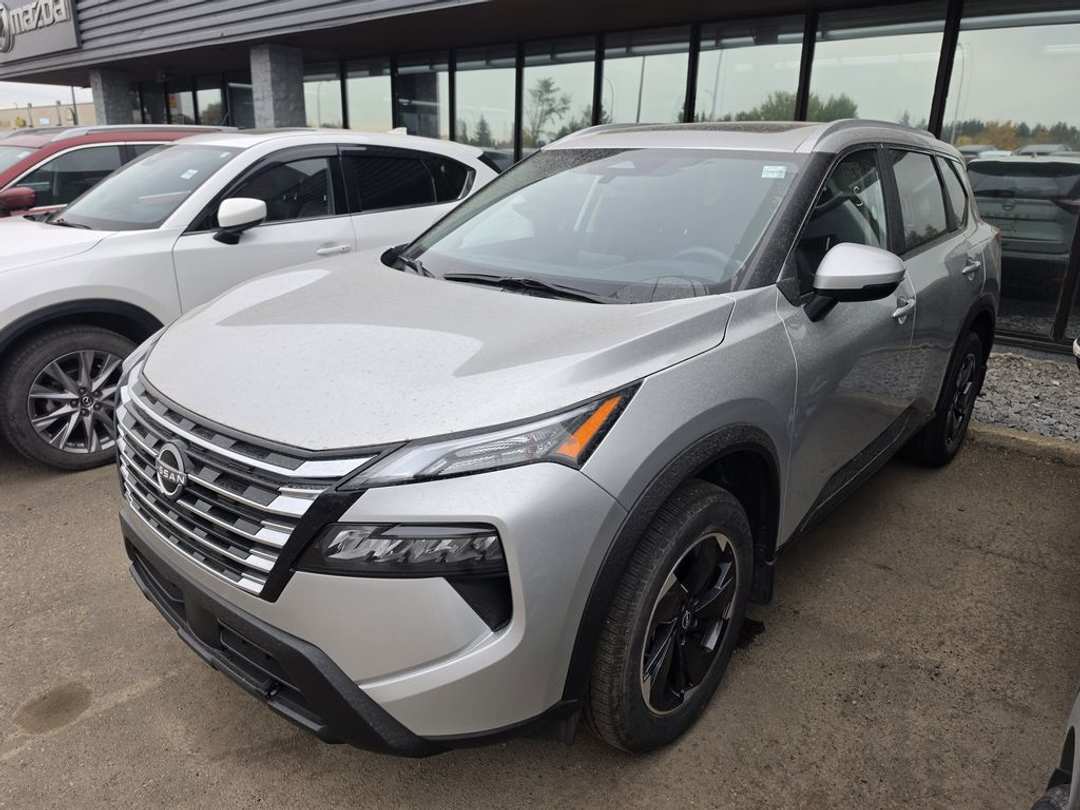 2024 Nissan Rogue SV - Image 2