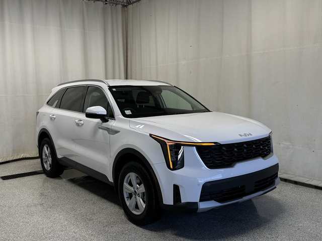 2025 Kia Sorento LX