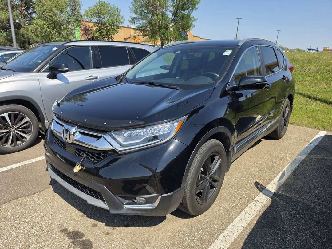 2017 Honda CR-V Touring - Image 2
