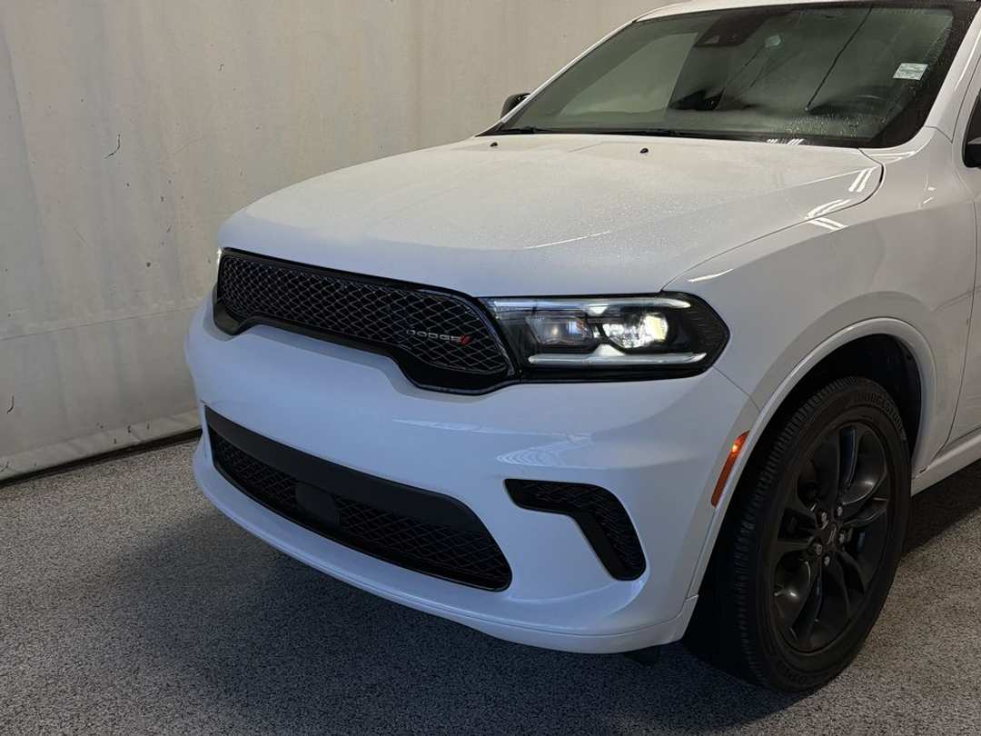 2024 Dodge Durango SXT Plus - Image 3