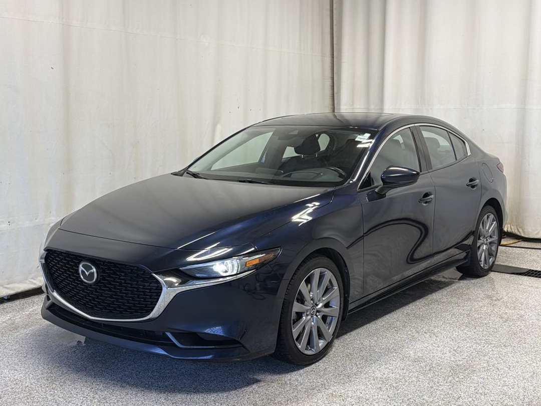 2019 MAZDA Mazda3 GT - Image 2