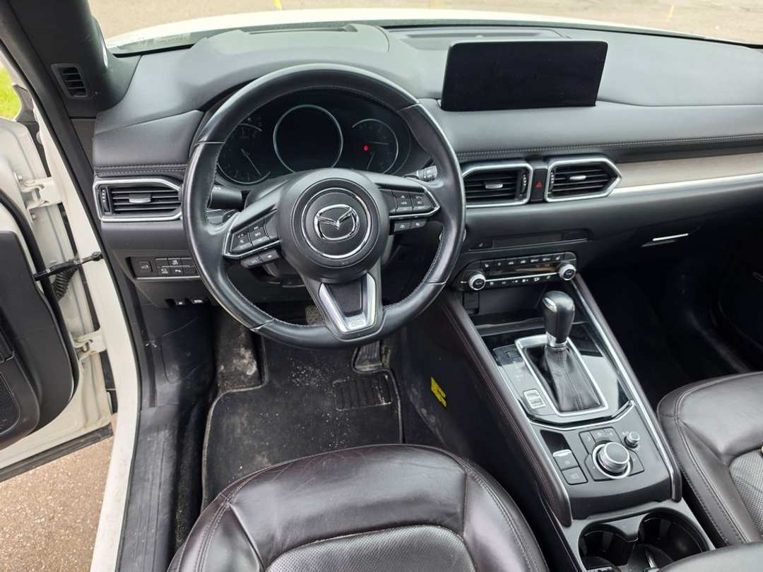 2023 MAZDA CX-5 SIGNATURE - Image 3