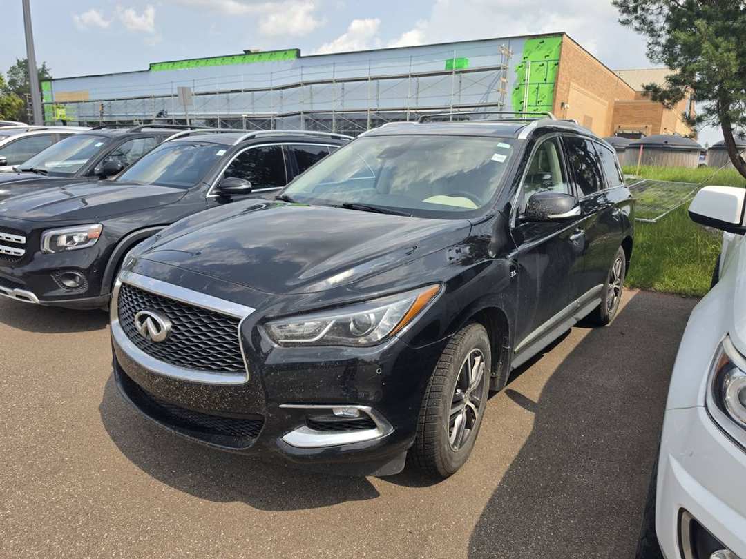 2019 INFINITI Qx60 - Image 2