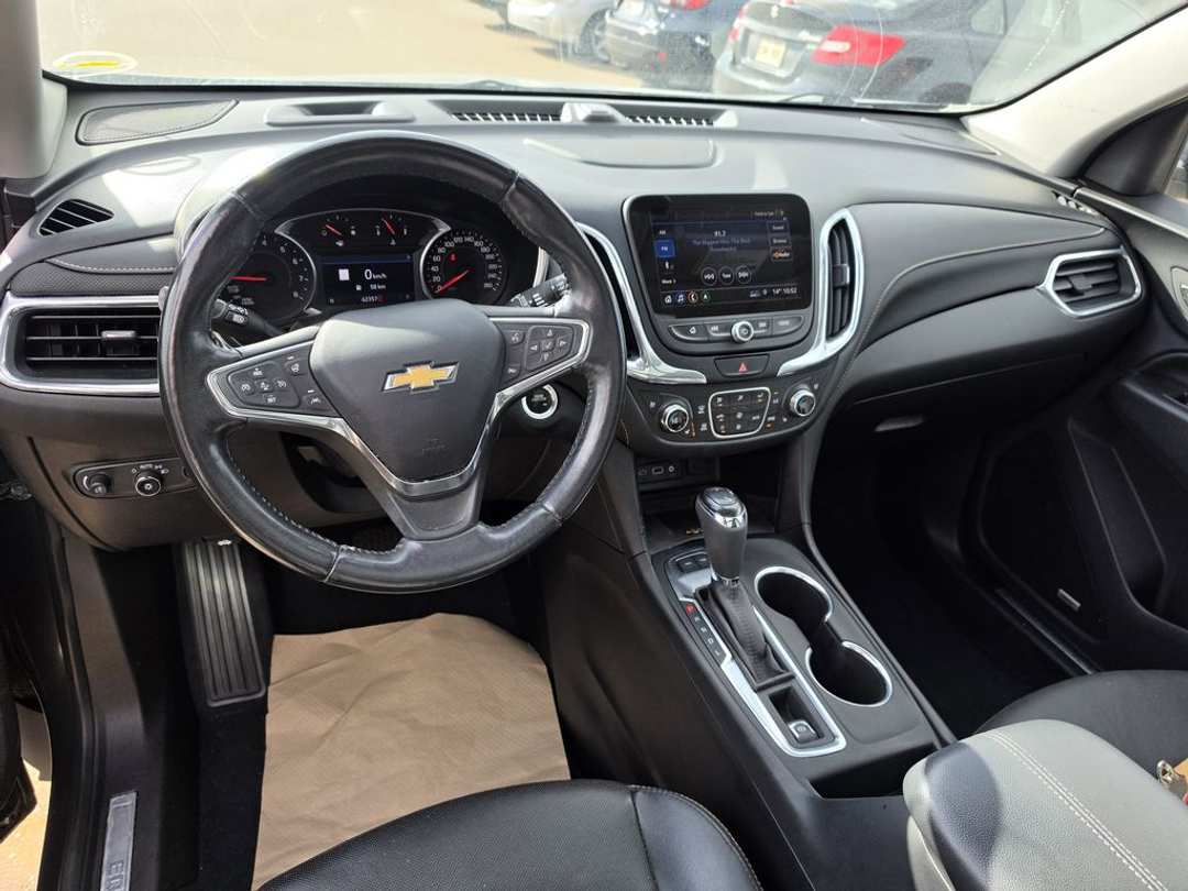 2020 Chevrolet Equinox PREMIER - Image 3