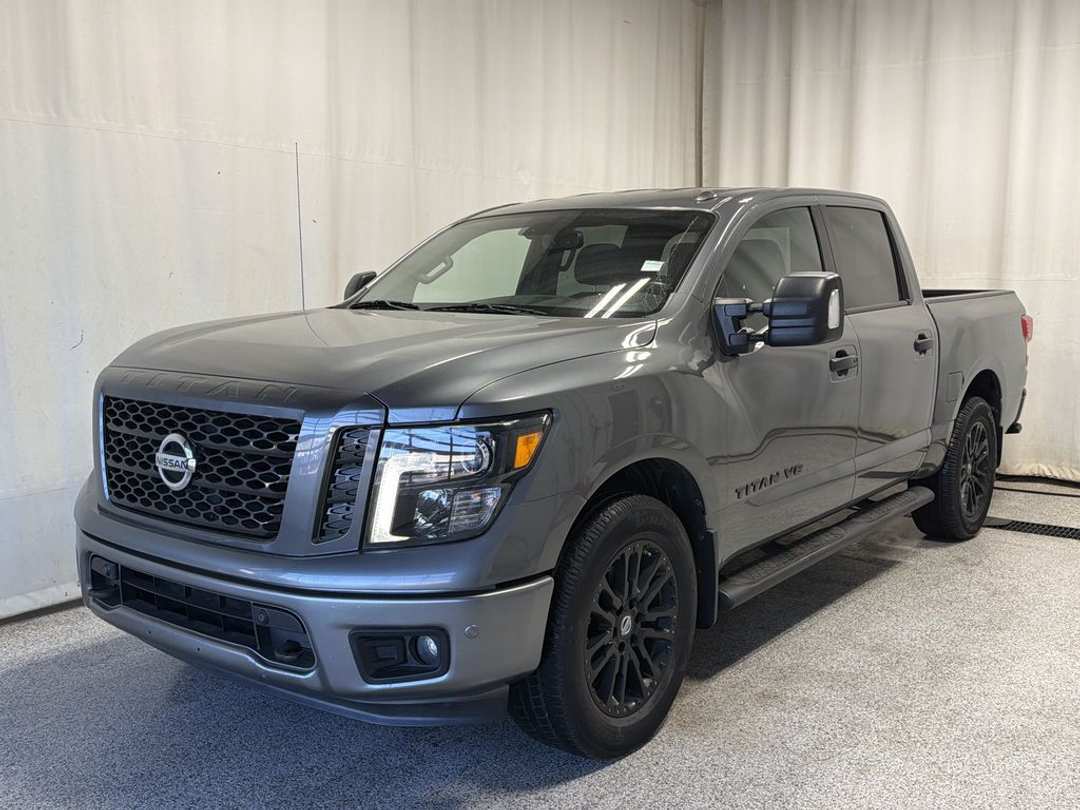 2018 Nissan Titan SV - Image 2