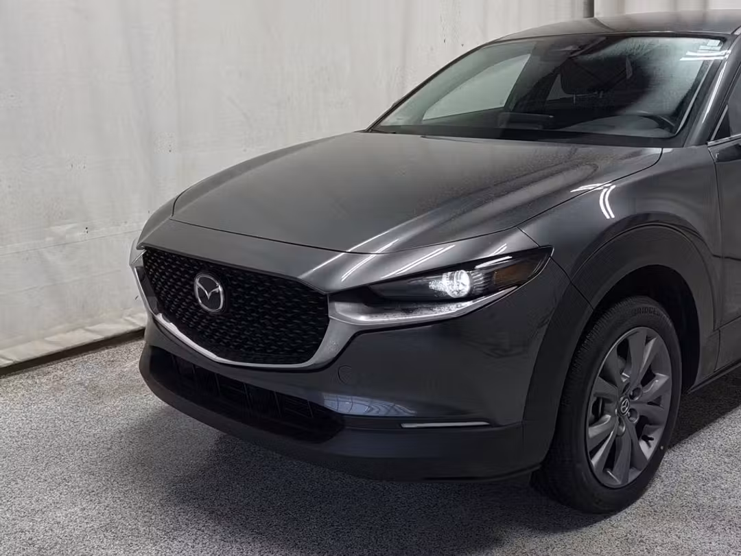 2025 MAZDA Cx-30 GS - Image 3
