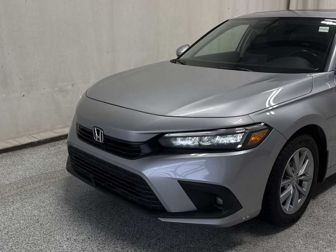 2022 Honda Civic EX - Image 3