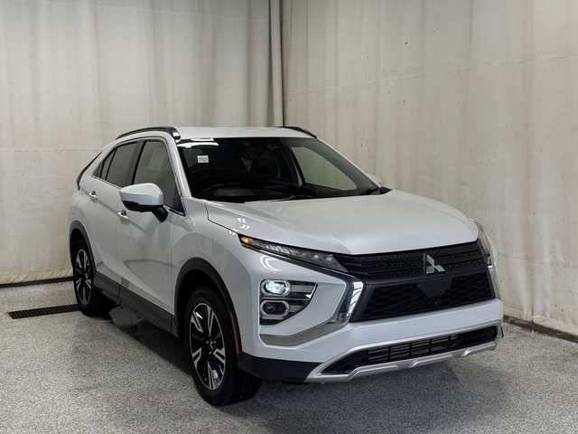 2023 Mitsubishi Eclipse Cross LE