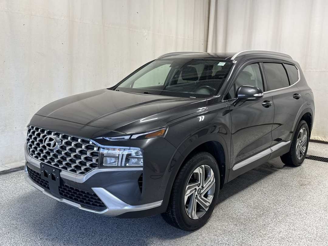 2022 Hyundai Santa Fe Preferred - Image 2