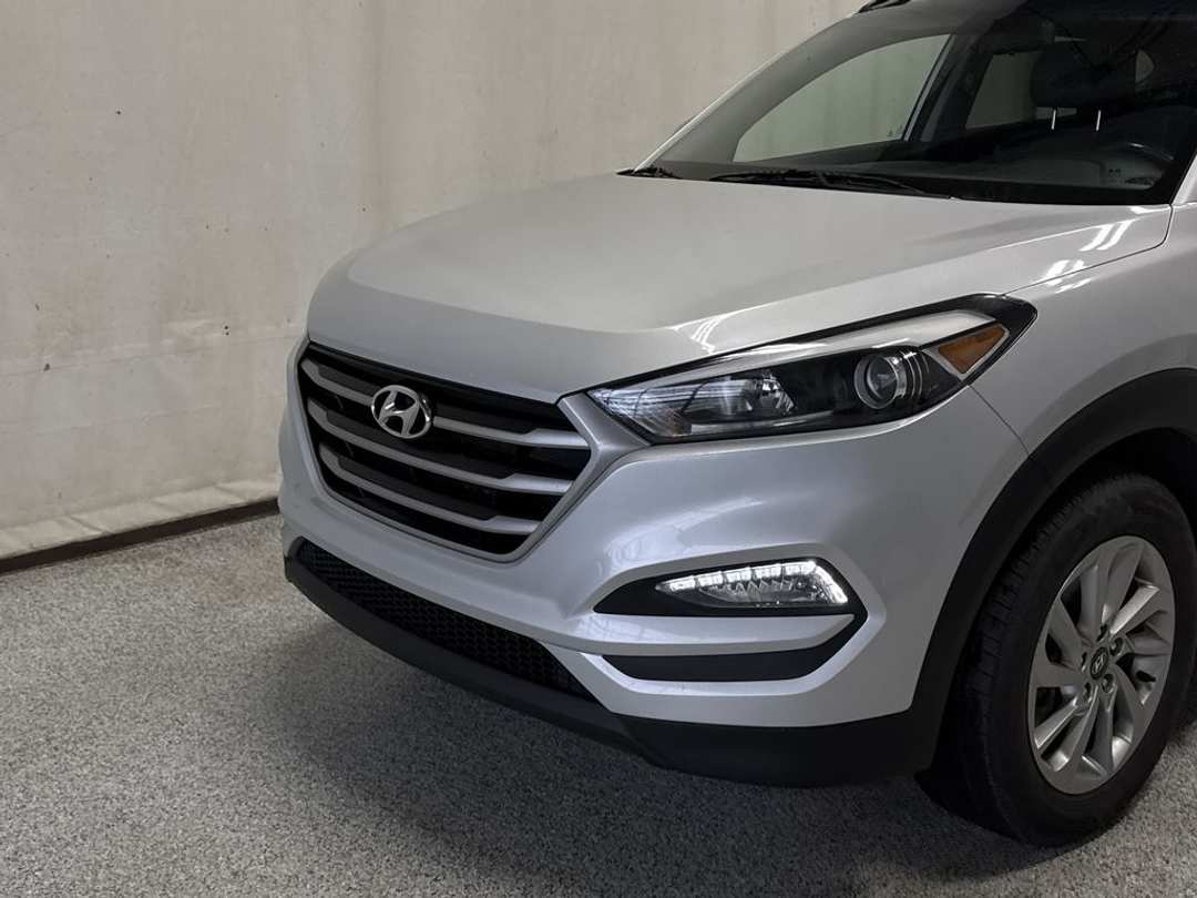 2018 Hyundai Tucson SE - Image 3