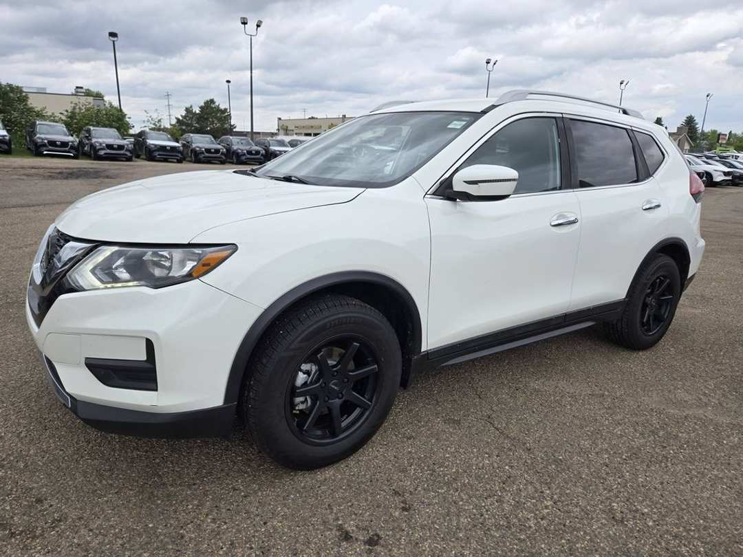 2020 Nissan Rogue S - Image 2